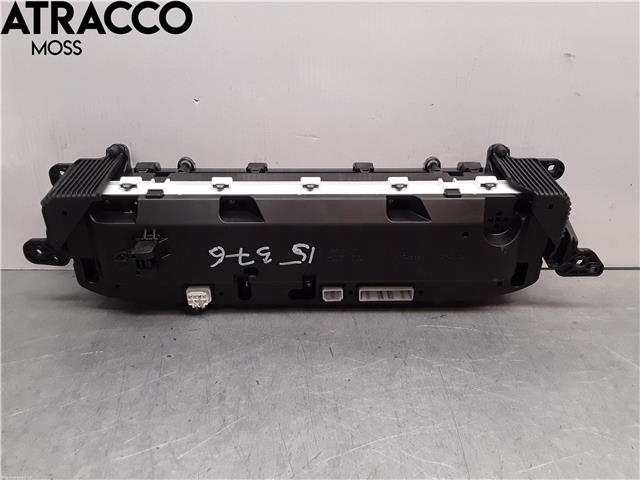 Instrumentpanel til Toyota Prius +7 2012-2020 (Type III) (stasjonsvogn) (stasjonsvogn) (8380947141|)