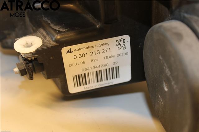Frontlykt venstre halogen til Peugeot 407 2004-2010  (620892|)