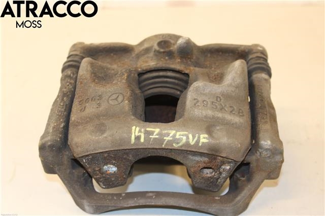 Bremsecaliper venstre foran til Mercedes CLA, 2013-2019 (C117) (C117) (A0004213981)