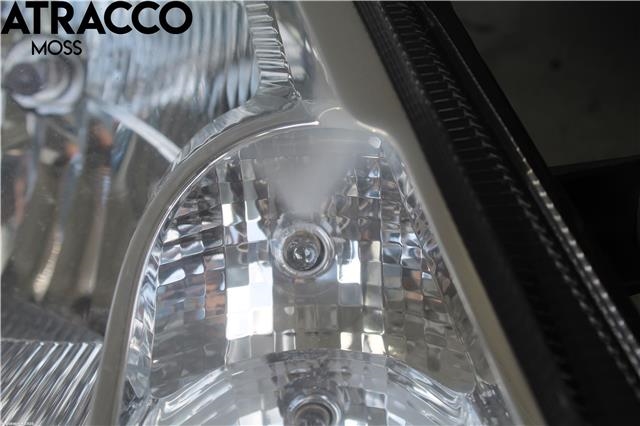 Frontlykt høyre halogen til Opel Vivaro A 2006-2014  (93859830|)