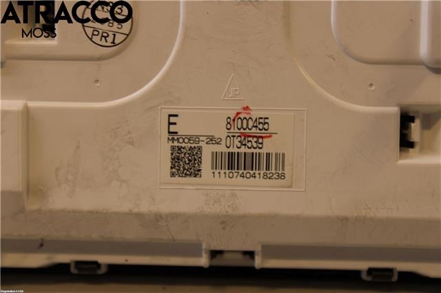 Instrumentpanel til Mitsubishi Outlander 2012-2015 (Type III, Fase 1)  (8100C455|)