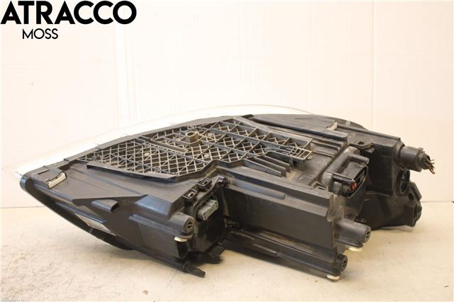 Frontlykt venstre halogen til Škoda Octavia 2009-2013 (Type II, Fase 2)  (1Z1941017T|)