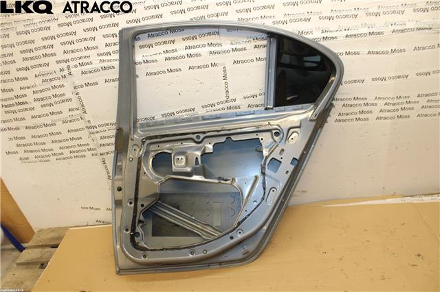 Dør høyre bak til BMW 5-Serie 2003-2010 (E60/E61) (E60/E61) (41009631832|)
