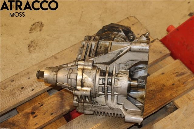 Kardang til VW Transporter / Caravelle 2003-2009 (Fase 1) (T5) (T5) (02H409053D|)