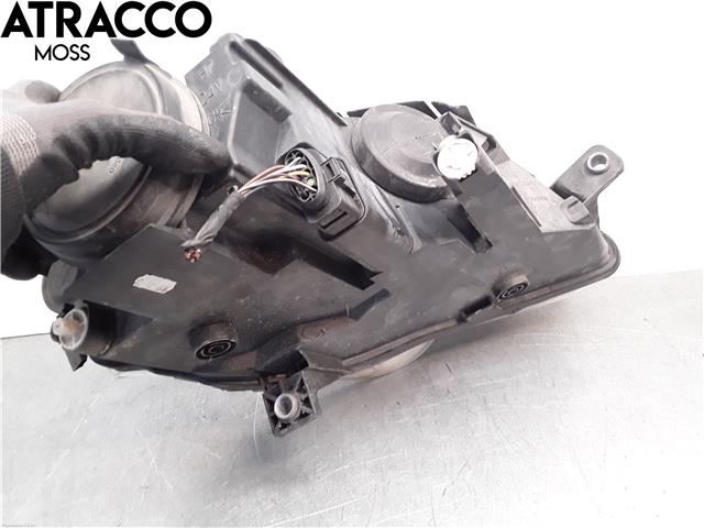 Frontlykt venstre halogen til VW Passat 2005-2010 (B6) (B6) (3C0941005AA|)