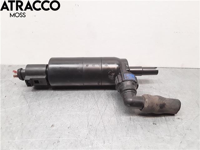 Spylerpumpe foran til VW Passat 2011-2015 (B7) (B7) (6R0955681|)