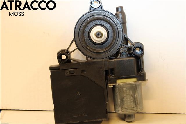Ruteheis til VW Passat 2011-2015 (B7) (B7) (3AA959701A|)