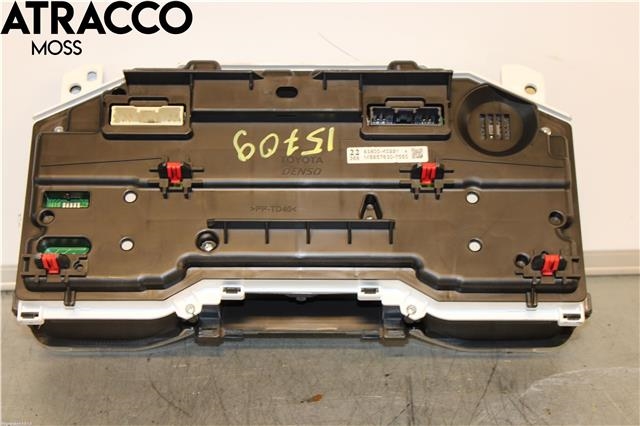 Instrumentpanel til Toyota Yaris 2020-->> (Type IV)  (83800K0221|)