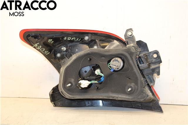 Baklykt venstre til Toyota Yaris 2014-2020 (Type III, Fase 2)  (815610D610|)