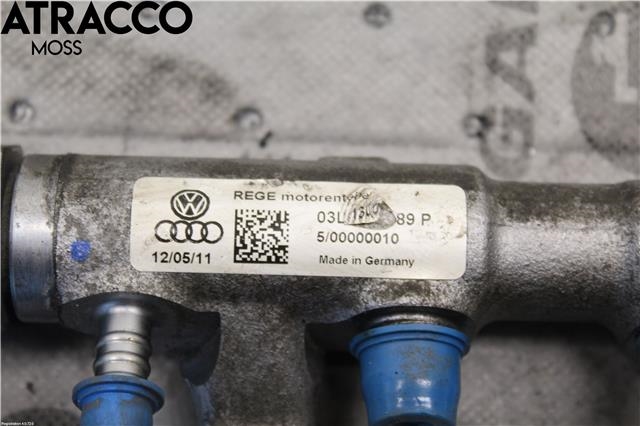 Dyseskinne (fuelrail) til VW Golf VI 2008-2012  (03L130089P|)