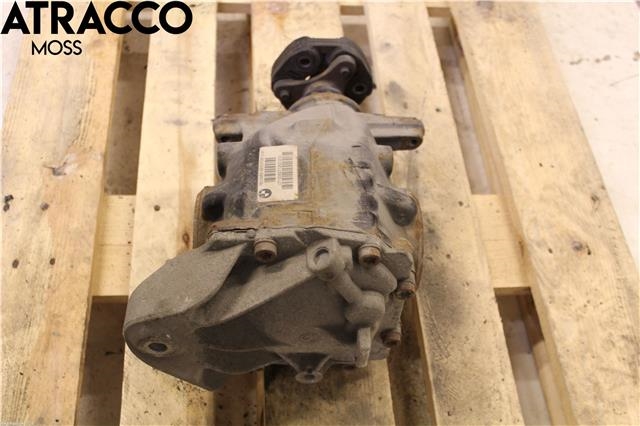 Kardang klokke bak til BMW 3-Serie 2012-2018 (F30/F31/F34) (F30/F31/F34) (33108485723|)
