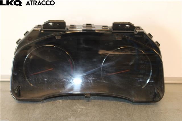 Instrumentpanel til Toyota Avensis, 2009-2015 (Type III, Fase 1)  (8380005L70)