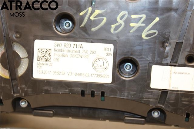 Instrumentpanel til Škoda Superb 2008-2015 (Type II)  (3V0920711A|)
