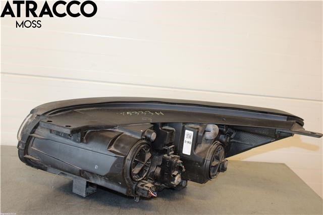 Frontlykt høyre halogen til Kia Soul 2014-2019 (Type II)  (92102E40101D|)