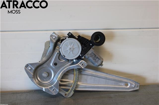 Ruteheis til Toyota Corolla, 2007-2013  (6984002220)