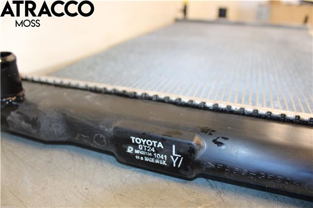 Radiator (automat gir) til Toyota Auris 2015-2019 (Type II, Fase 2) (164000T240|)