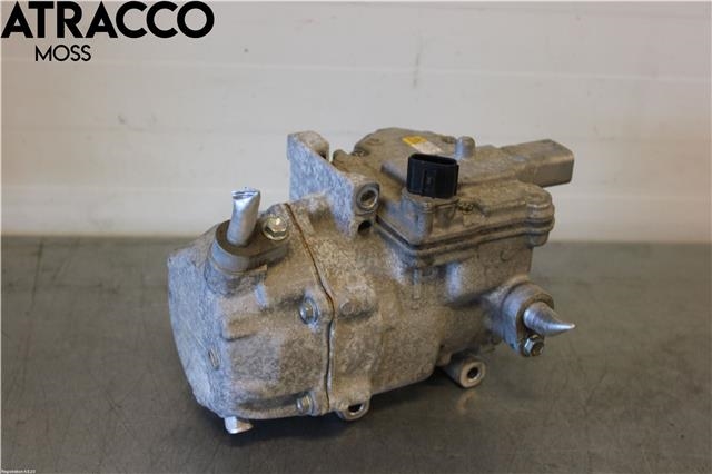 Aircondition kompressor til Toyota Auris 2013-2015 (Type II, Fase 1)  (8837047033|)