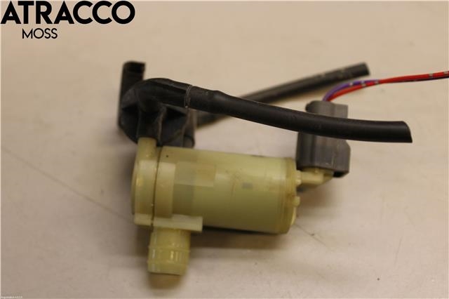 Spylerpumpe foran til Mazda CX-3, 2015-2022  (D09W67482)