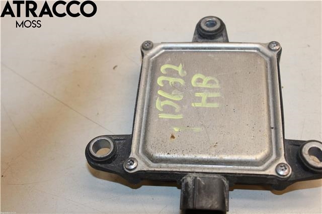 Sensor radar til Toyota Corolla 2019-->>  (8816202040|)