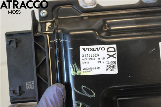 Styreenhet motor til Volvo V70 2014-2016 (Type III, Fase 2)  (36011421|)