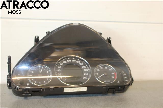 Instrumentpanel til Mercedes E-Klasse, 2002-2006 (Fase 1) (W211) (W211) (A2115404611)
