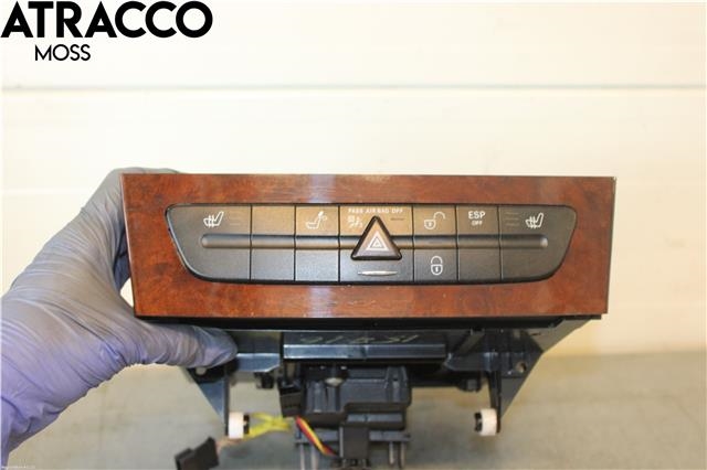 Bilstereo til Mercedes E-Klasse 2002-2006 (Fase 1) (W211) (W211) (A2118702889|)