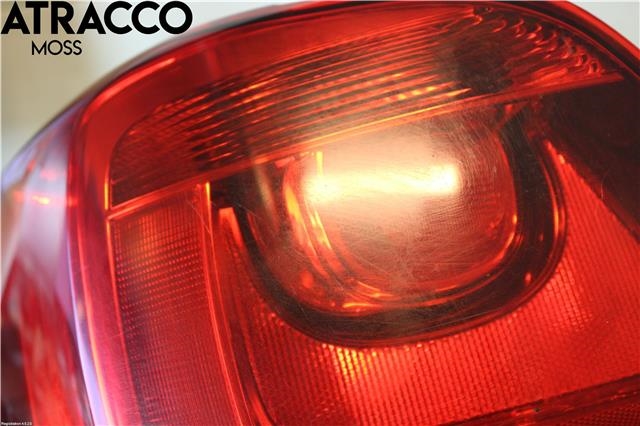 Baklykt venstre til VW Polo 2009-2014 (Type V, Fase 1)  (6R0945095AH|)