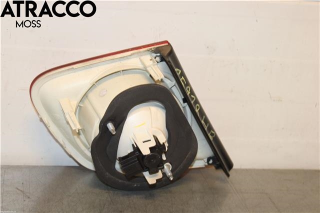 Baklykt høyre indre til VW Jetta 2005-2010  (1K5945094G|)