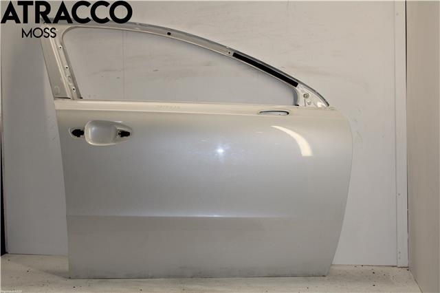 Dør høyre foran til Peugeot 508, 2011-2014 (Type I, Fase 1)  (9677683980)