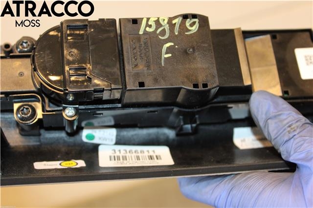 Varmeapparat betjening til Volvo XC90 2015-2025 (Type II)  (31366811|)