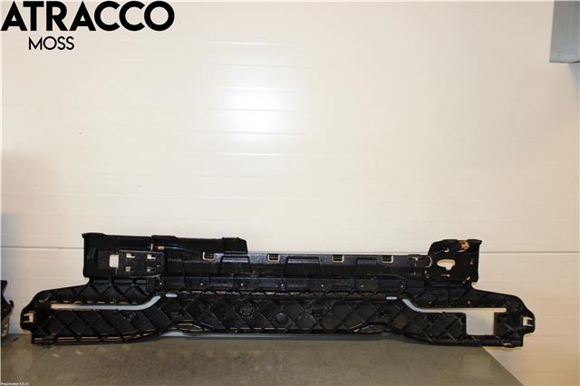 Støtfanger bak midtre del til BMW 5-Serie 2010-2017 (F10/F11) (F10/F11) (51127904979|)