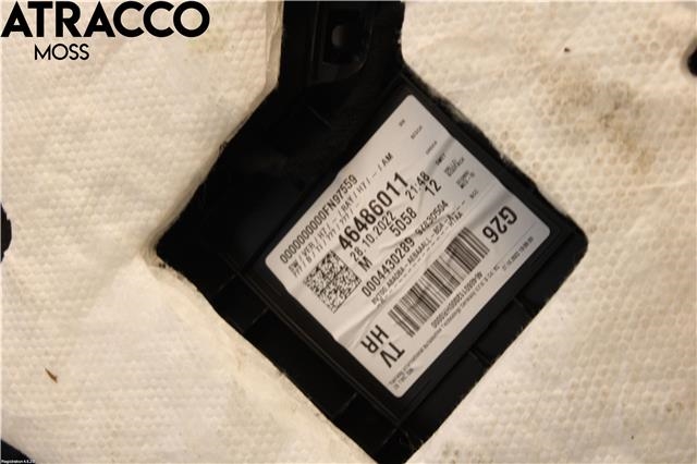 Dørtrekk høyre til BMW i4 2021-->> (G26) (G26) (51425A46A92|)