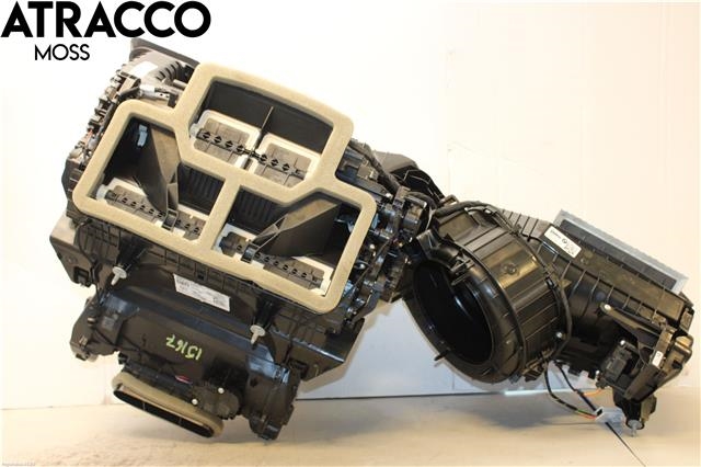 Varmeapparat til BMW i4 2021-->> (G26) (G26) (64119382874|)