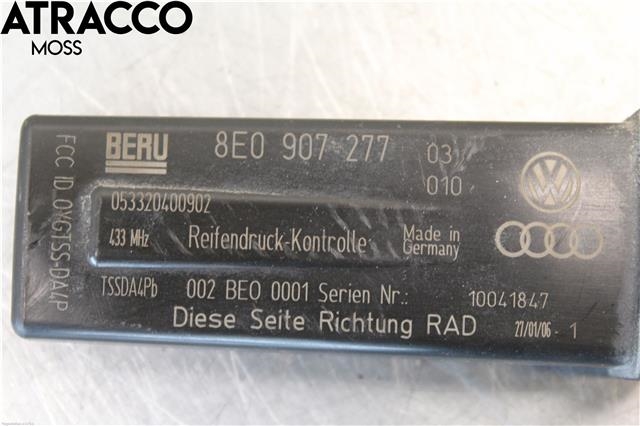 Antenne navigasjon til Audi Q7 2006-2010 (Type I, Fase 1) (8E0907277|)