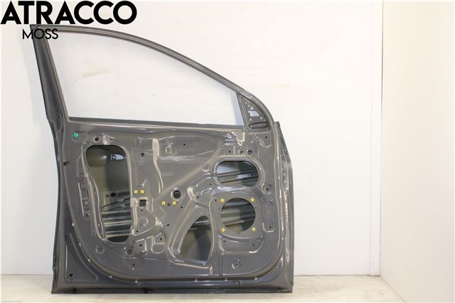 Dør venstre foran til Renault Trafic 2014-->> (801010179R|)