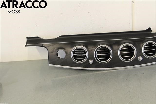 Dashbord friskluftdyse til Mercedes E-Klasse 2016-2023 (W213) (W213) (A2136800201|)