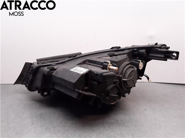 Frontlykt høyre halogen til BMW i3 2013-2022  (63117448388|)
