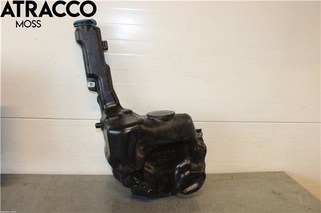 Spylertank til Mercedes C-Klasse 2007-2011 (Fase 1) (W204) (W204) (A2048690520|)
