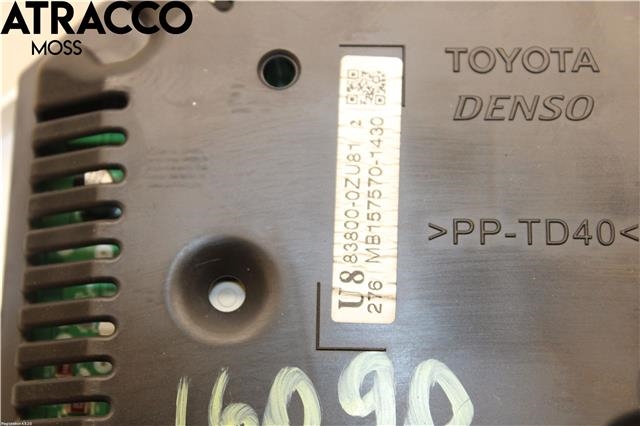Instrumentpanel til Toyota Auris 2013-2015 (Type II, Fase 1)  (838000ZU81|)