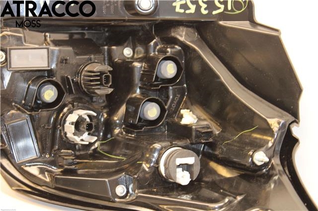 Baklykt venstre til Toyota Yaris 2020-->> (Type IV)  (81561K0040|)
