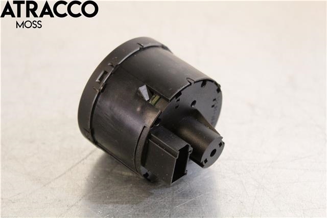 Bryter lys til VW Passat 2011-2015 (B7) (B7) (3C8941431A|)