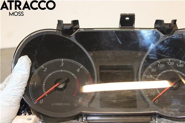 Instrumentpanel til Mitsubishi Outlander 2007-2010 (Type II, Fase 1)  (8100B202|)