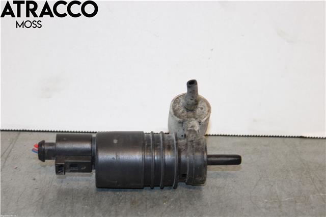 Spylerpumpe foran til Mitsubishi Outlander 2007-2010 (Type II, Fase 1)  (8260A059|)