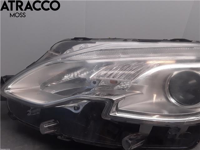 Frontlykt venstre halogen til Peugeot 2008 2013-2019 (Type I)  (1685353580|)
