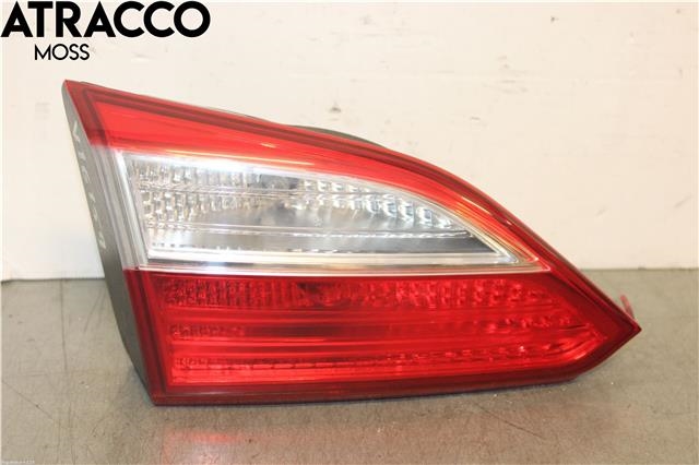 Baklykt venstre indre til Hyundai i40 2012-2017 (92403A6200|)