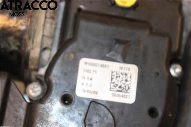 Viskermotor frontrute til Ford Transit 2014-->>  (2005582|)