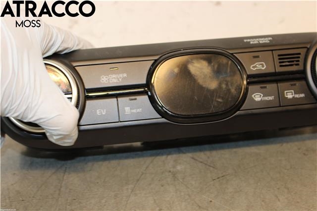 Varmeapparat betjening til Kia Soul 2014-2019 (Type II)  (97250J2110WK|)