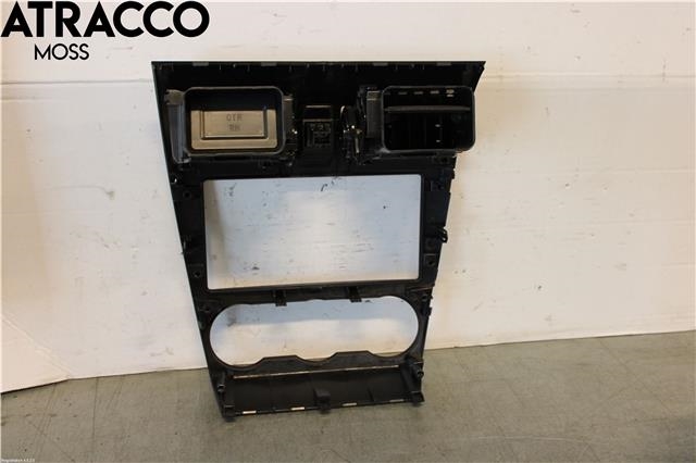 Diverse deler til Subaru XV 2012-2017 (Type I)  (66110FJ010|)