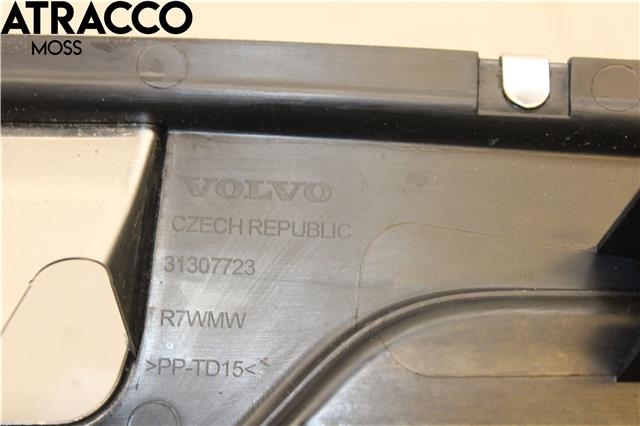 Diverse deler til Volvo XC60 2008-2013 (Type I, Fase 1)  (31307723|)