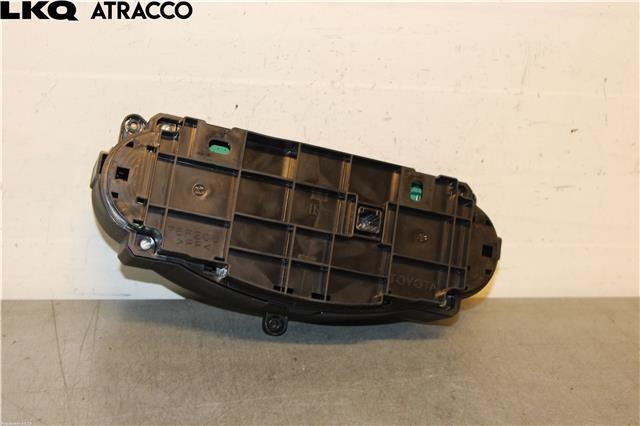 Varmeapparat betjening til Toyota Yaris 2014-2020 (Type III, Fase 2)  (559000D800C1|)